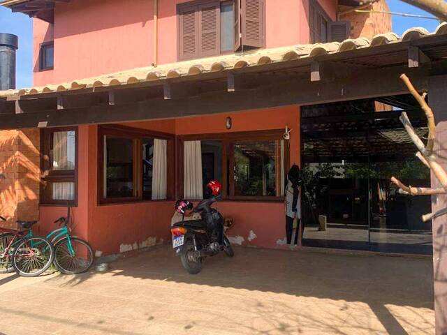 #963 - Casa para Locação em Garopaba - SC