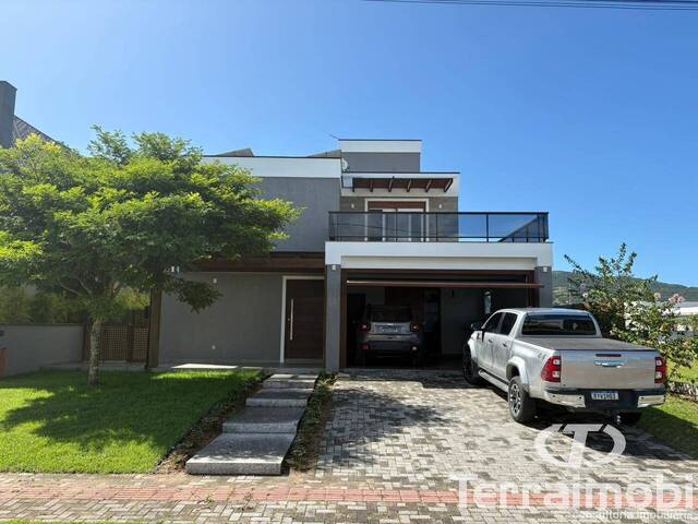 #974 - Casa para Venda em Garopaba - SC