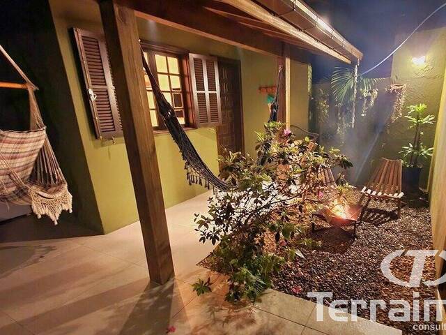 #982 - Casa para Locação em Garopaba - SC