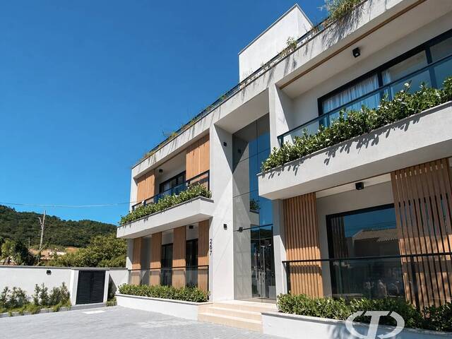 #813 - Apartamento para Venda em Garopaba - SC