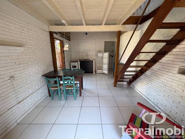 #1039 - Casa para Locação em Garopaba - SC