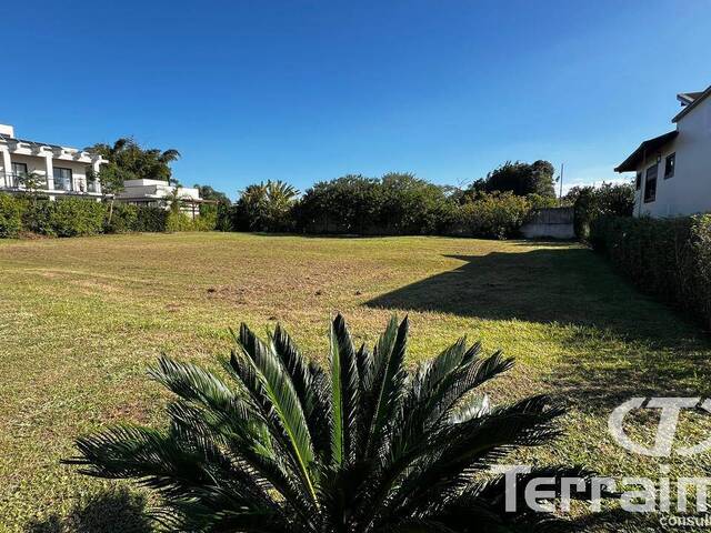 #1047 - Terreno em condomínio para Venda em Garopaba - SC