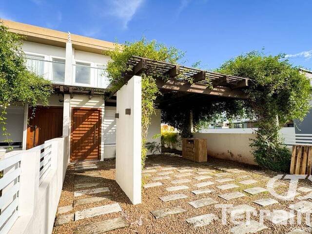 #1059 - Casa para Locação em Garopaba - SC
