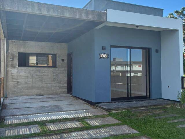 #1075 - Casa para Venda em Garopaba - SC