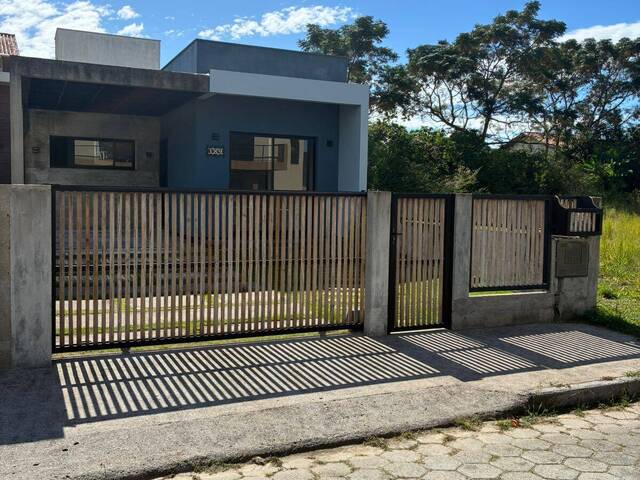 #1075 - Casa para Venda em Garopaba - SC