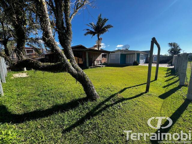 #1090 - Terreno para Venda em Garopaba - SC