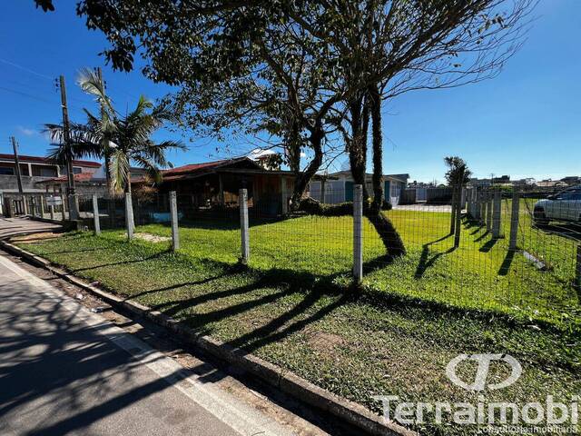 #1090 - Terreno para Venda em Garopaba - SC