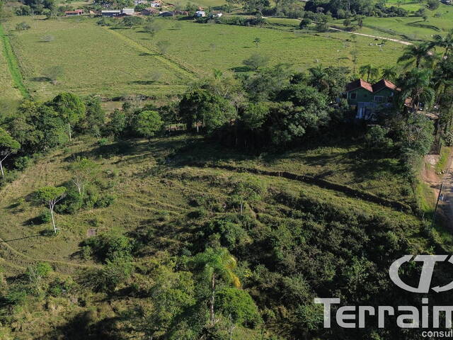 #1099 - Área para Venda em Garopaba - SC