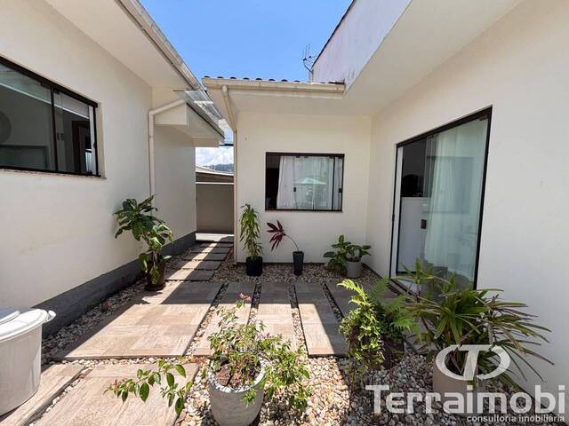 Casa para Venda em Paulo Lopes - 5