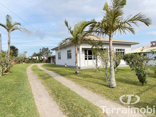 #1166 - Casa para Venda em Garopaba - SC